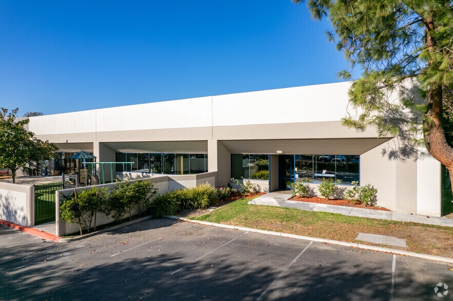 More Photos Of 4464 Willow Rd, Pleasanton Research And Development For Lease