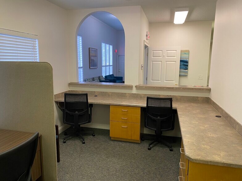 More Photos Of 4745 Sutton Park Ct, Jacksonville Office For Sale