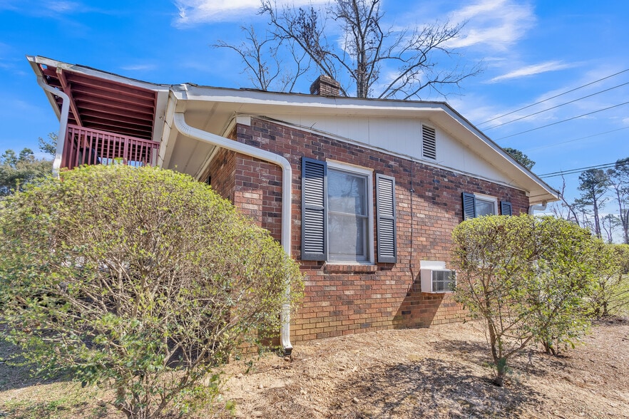 More Photos Of 4145 Columbia Rd, Martinez Medical For Sale