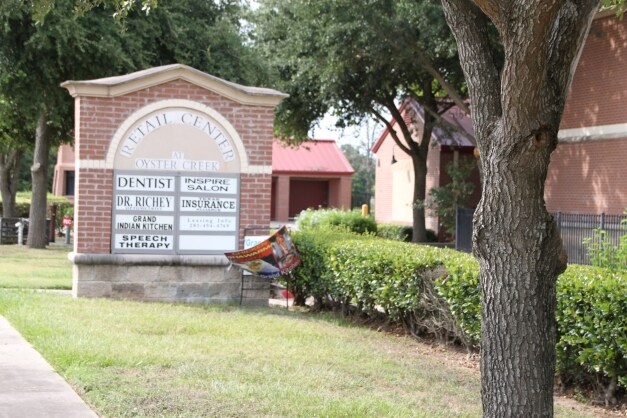 More Photos Of 6705 Hwy 6, Missouri City Unknown For Lease