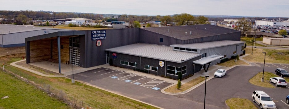 More Photos Of 340 N Shamrock Blvd, Russellville Light Manufacturing For Sale