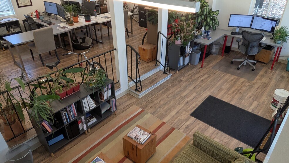 More Photos Of 2842 W 44th Ave, Denver Storefront For Lease