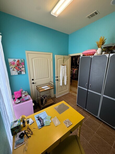 More Photos Of 753 Mid Cities Blvd, North Richland Hills Office For Sale