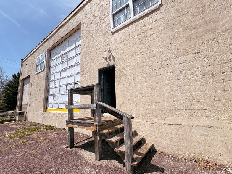 More Photos Of 801 Atlantic Ave, Egg Harbor City Light Distribution For Lease