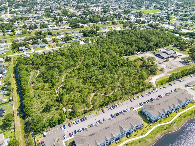 More Photos Of 00 SE Coply St, Palm Bay Land For Sale