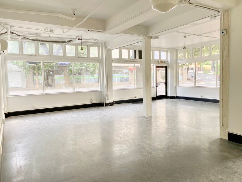 More Photos Of 1539-1541 W Burnside St, Portland Apartments For Sale