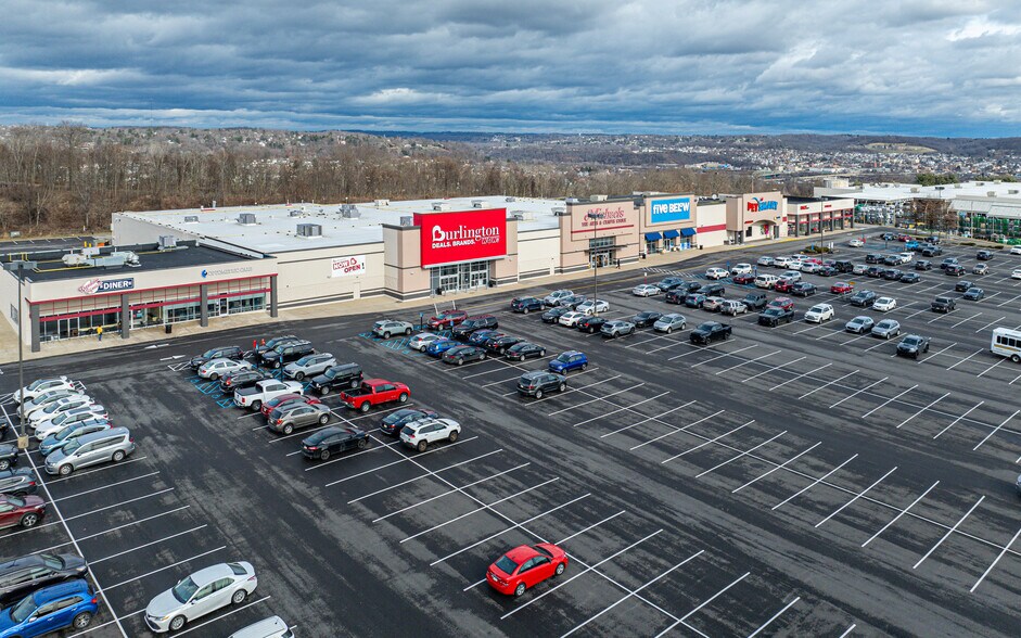 More Photos Of 101-115 Wagner Rd, Monaca Storefront For Lease