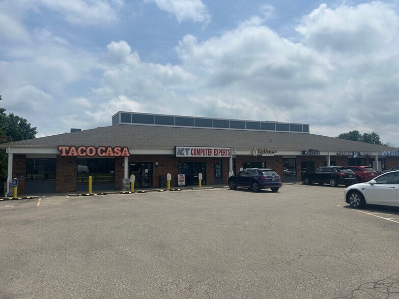 Primary Photo Of 10792 Montgomery Rd, Montgomery Freestanding For Lease