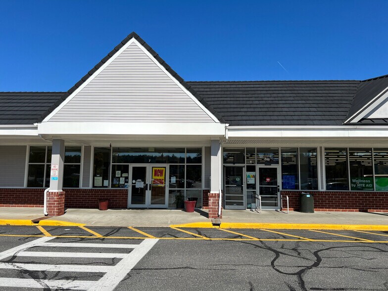 More Photos Of 586-614 Nashua Rd, Milford Unknown For Lease
