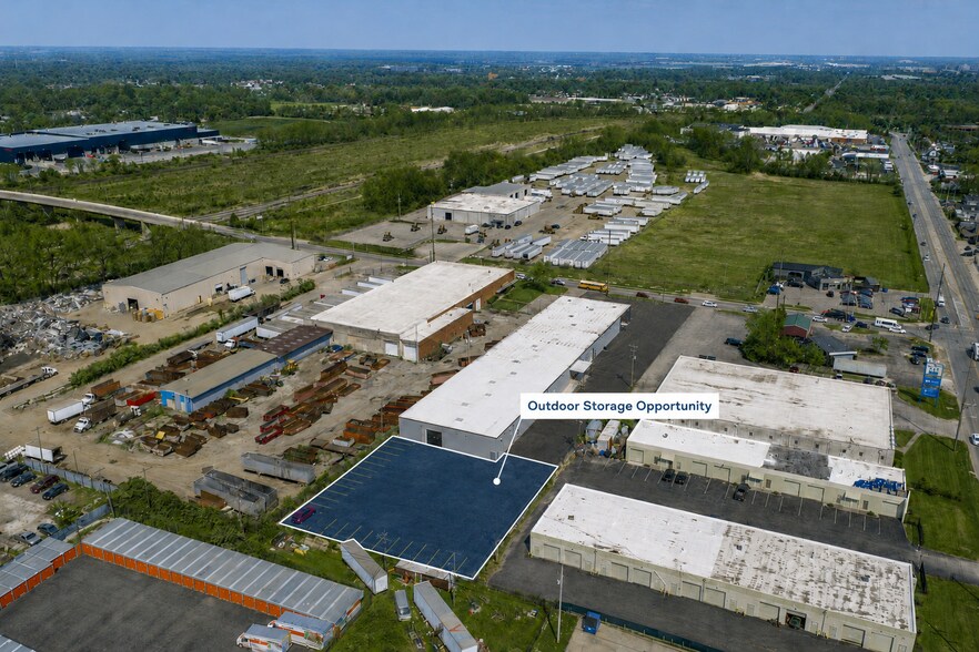 More Photos Of 985 Joyce Ave, Columbus Warehouse For Lease