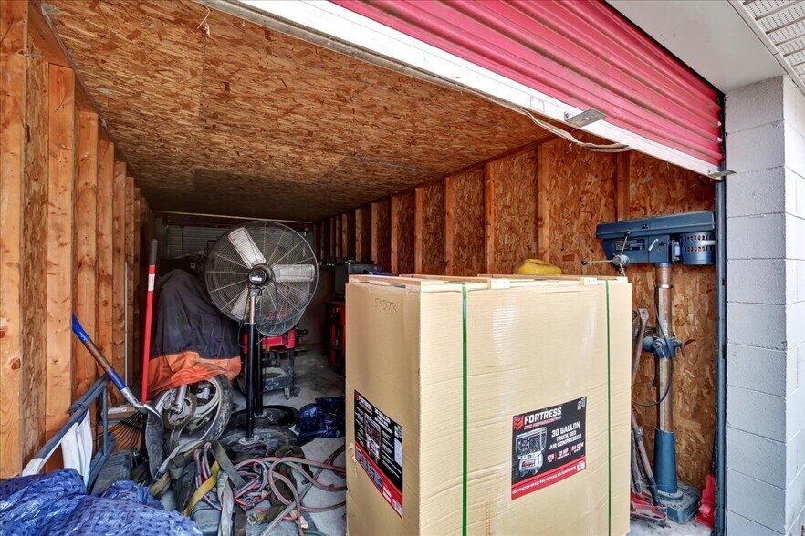 More Photos Of 133 W Blue Lick Rd, Shepherdsville Auto Repair For Sale