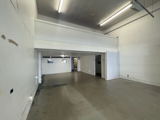 More Photos Of 1249-1253 S Beretania St, Honolulu Storefront Retail Office For Lease