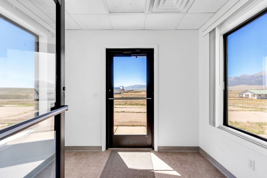 More Photos Of 101 Ridgeline Dr, Westcliffe Warehouse For Sale