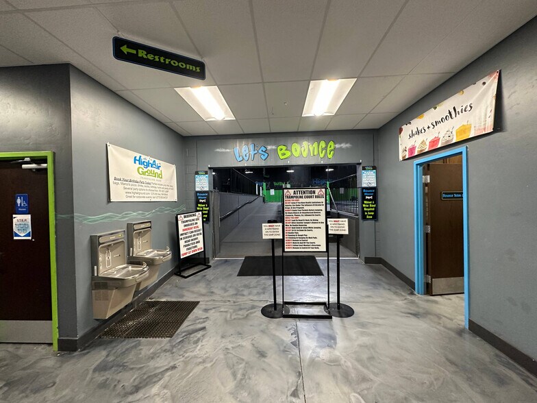 More Photos Of 1250 4th Ave NW, Minot Storefront For Lease