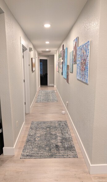 More Photos Of 905 S Missouri Ave, Lakeland Coworking Space