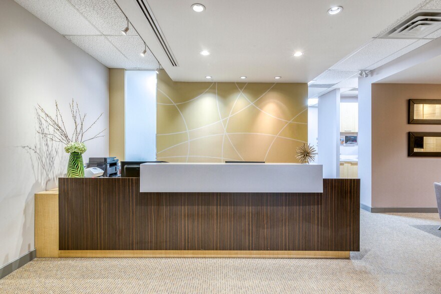 More Photos Of 3660 Midland Av, Toronto Office For Lease