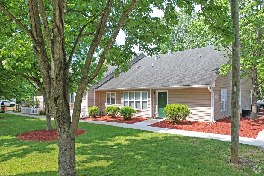 More Photos Of 1008 Rucker St, Greensboro Apartments For Sale