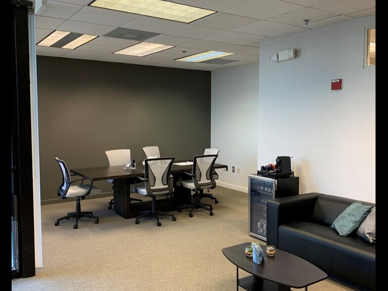 More Photos Of 902 Clint Moore Rd, Boca Raton Loft Creative Space For Lease