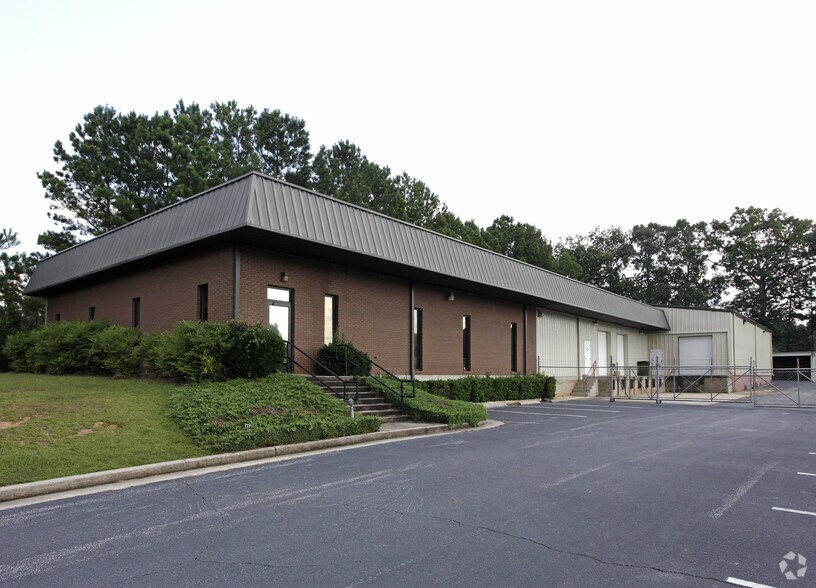Primary Photo Of 155 N 85 Pky, Fayetteville Warehouse For Sale