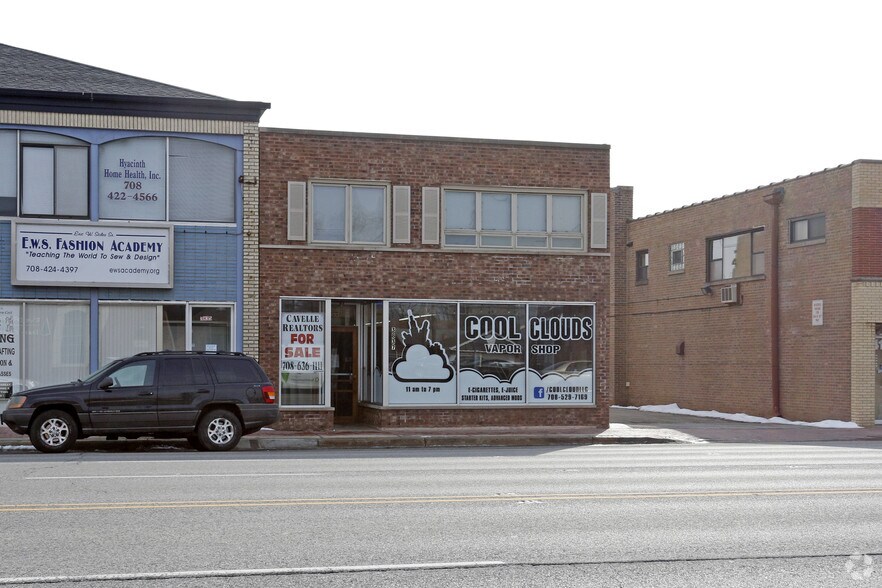More Photos Of 3837 W 95th St, Evergreen Park Storefront Retail Residential For Sale