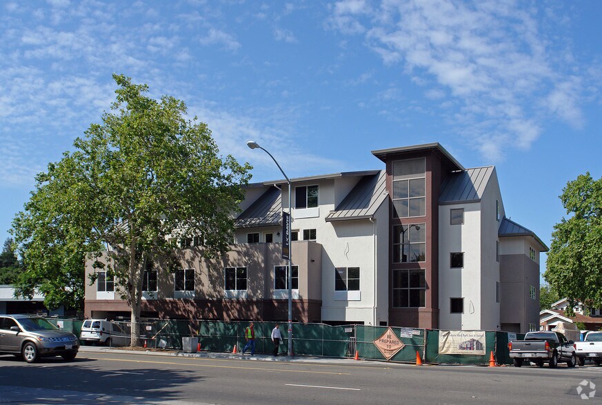 Primary Photo Of 2356 Stockton Blvd, Sacramento Hotel For Sale