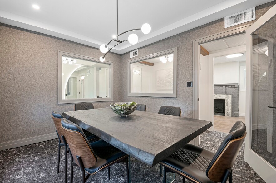 More Photos Of 1553 Broadway, Hewlett Office For Lease