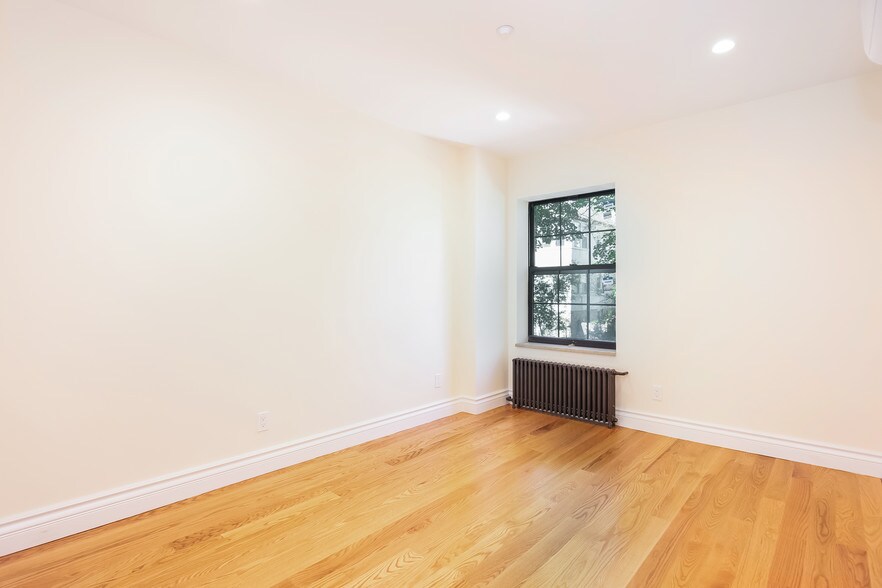 More Photos Of 211 W 252nd St, Bronx Apartments For Sale