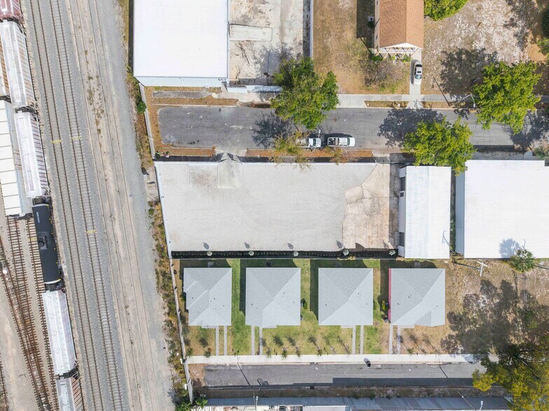 More Photos Of 540 17th St, West Palm Beach Warehouse For Lease
