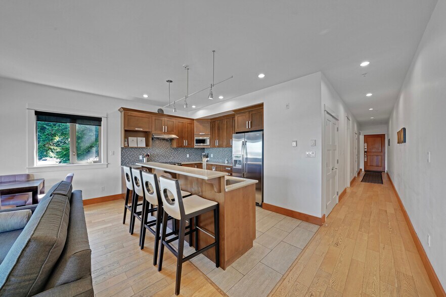 More Photos Of 118 Rainbow Rd, Salt Spring Island Land For Sale