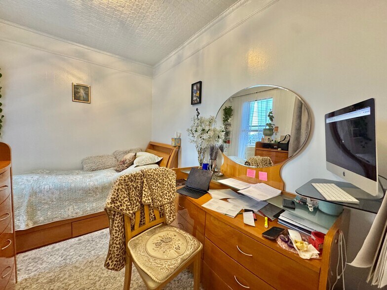 More Photos Of 159 Tehama St - 1239 36th St - 1243 36th St, Brooklyn Apartments For Sale