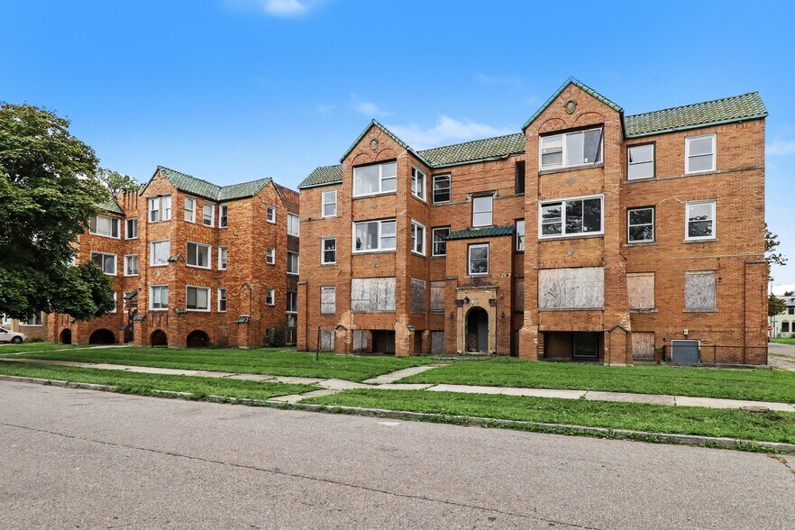 More Photos Of 3017-3029 W Buena Vista St, Detroit Apartments For Sale