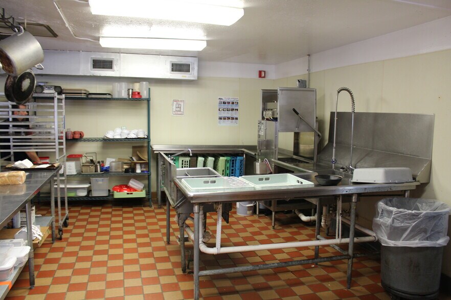 More Photos Of 67 Mountainbrook Rd, Asheville Assisted Living For Sale