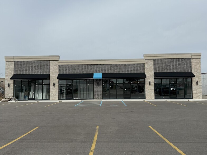 More Photos Of 16771-16777 E 13 Mile Rd, Fraser Freestanding For Sale