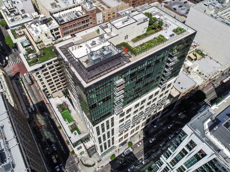 More Photos Of 755 S Spring St, Los Angeles Apartments For Lease