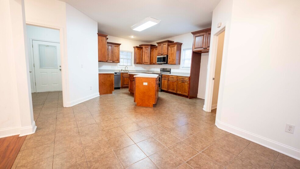 More Photos Of 1646 E Wesley Chapel Rd, Byron Land For Sale