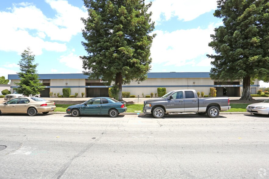 More Photos Of 450 Grogan Ave, Merced Warehouse For Lease