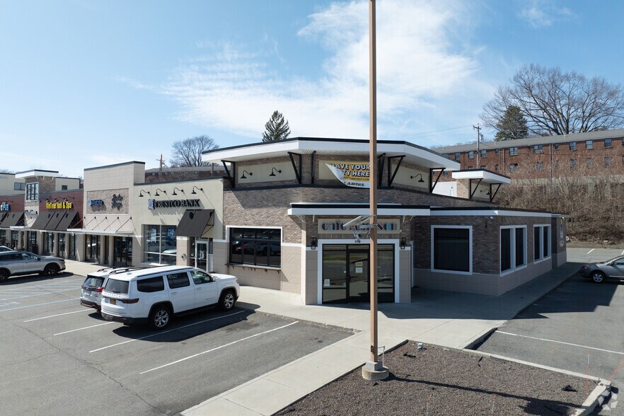 More Photos Of 350 Northern Blvd, Albany Office For Lease