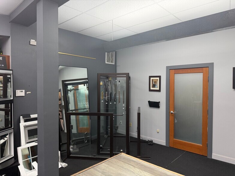 More Photos Of 3373-3375 Mount Diablo Blvd, Lafayette Loft Creative Space For Sale