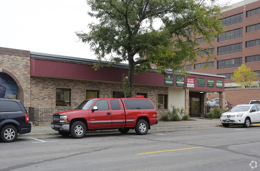 More Photos Of 229 Jackson St, Anoka Office For Lease