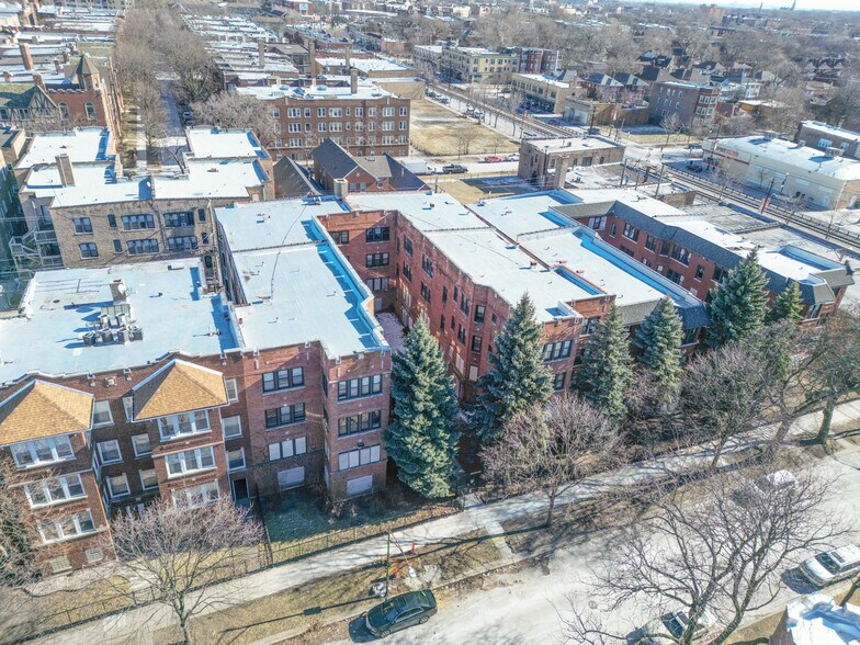 More Photos Of , Chicago Multifamily For Sale