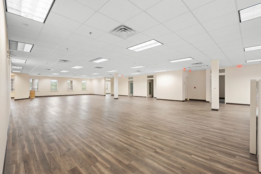 More Photos Of 112 Long Hollow Pike, Goodlettsville Office For Lease