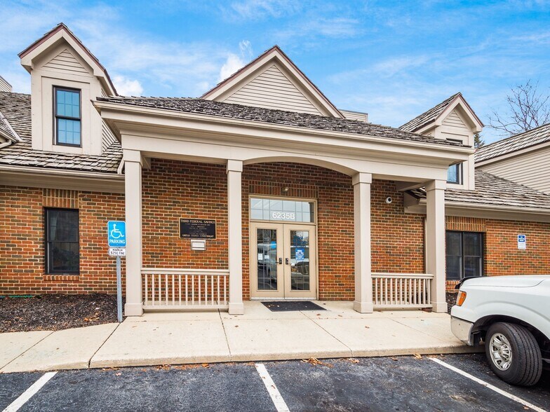 More Photos Of 6235-6237 Perimeter Dr, Dublin Medical For Lease