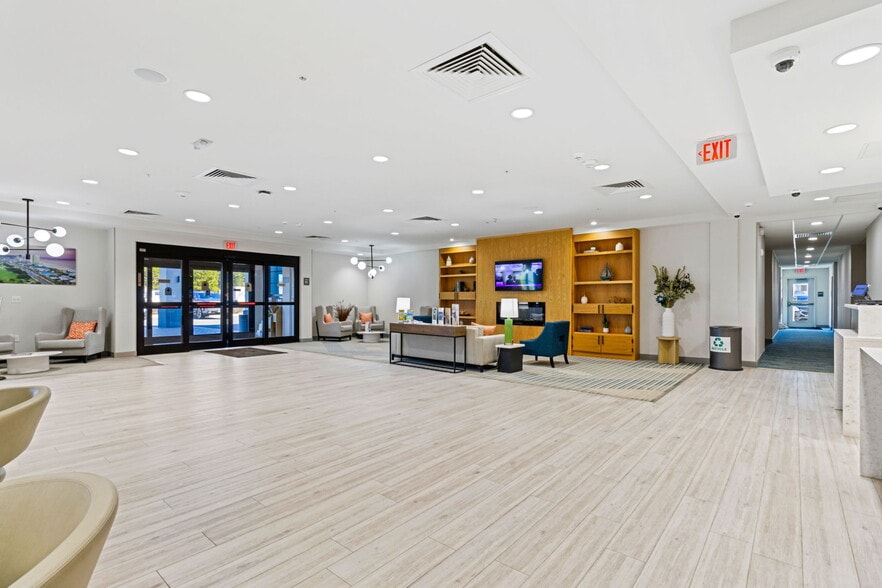 More Photos Of 17701 Panama City Beach Pky, Panama City Beach Hotel For Sale