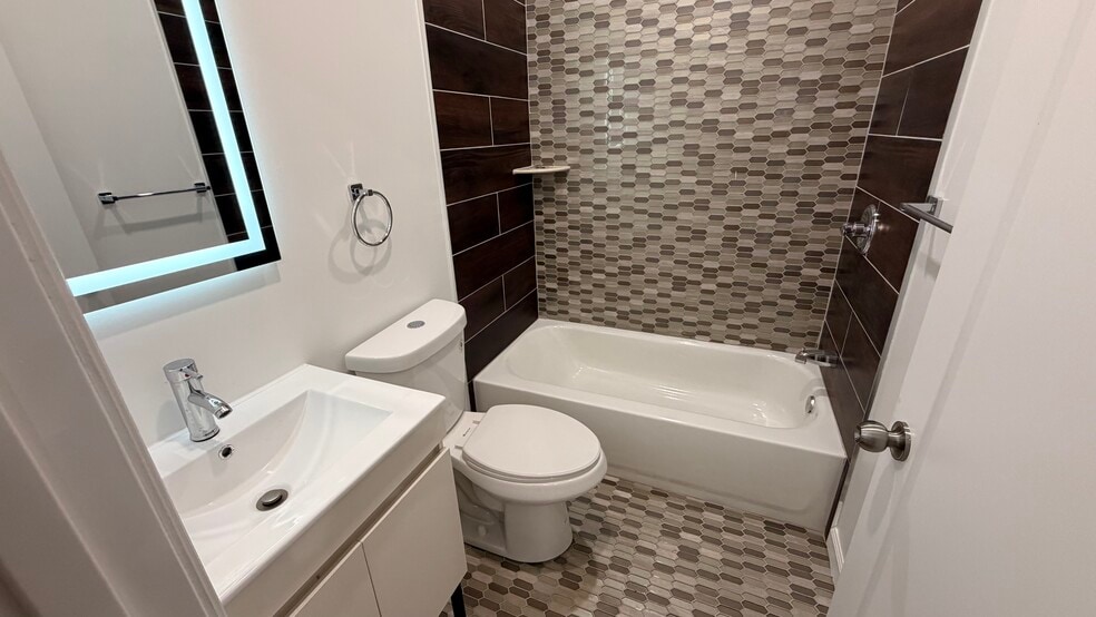 More Photos Of 5352 Cedar Ave, Philadelphia Apartments For Sale