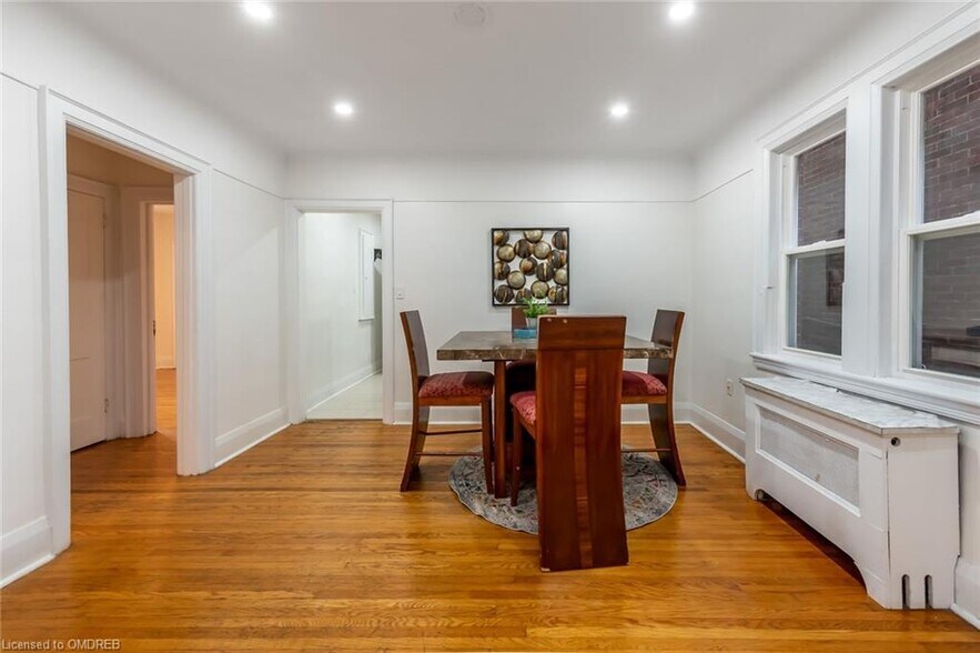 More Photos Of 104 Longwood Rd S, Hamilton Multifamily For Sale