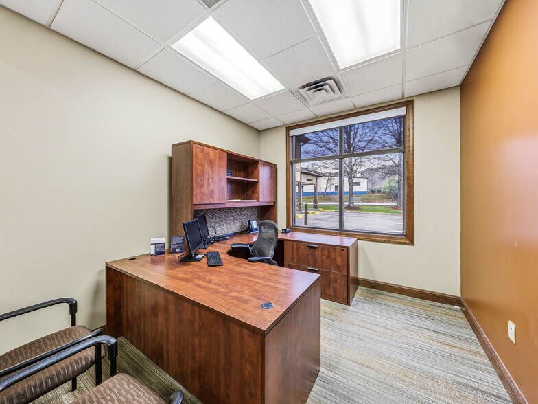 More Photos Of 101 Jack St, Hendersonville Bank For Sale