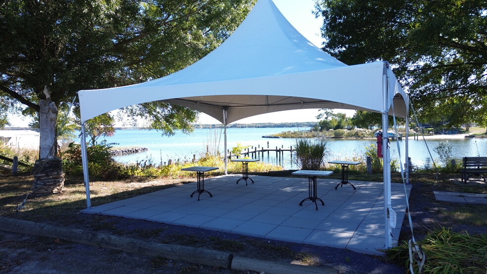 More Photos Of 38869 Morris Point Rd, Abell Restaurant For Sale