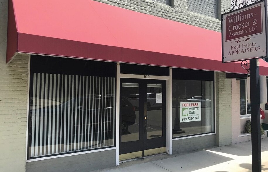 Primary Photo Of 109 S 3rd St, Smithfield Storefront For Lease