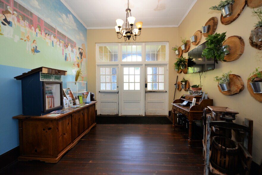 More Photos Of 156 School Rd, Mill Spring Office For Lease