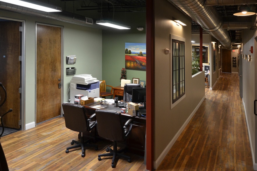 More Photos Of 60 Pleasant St, Ashland Flex For Lease